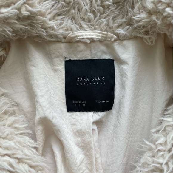 Super Cute Zara Sherpa Jacket - Picture 4 of 4
